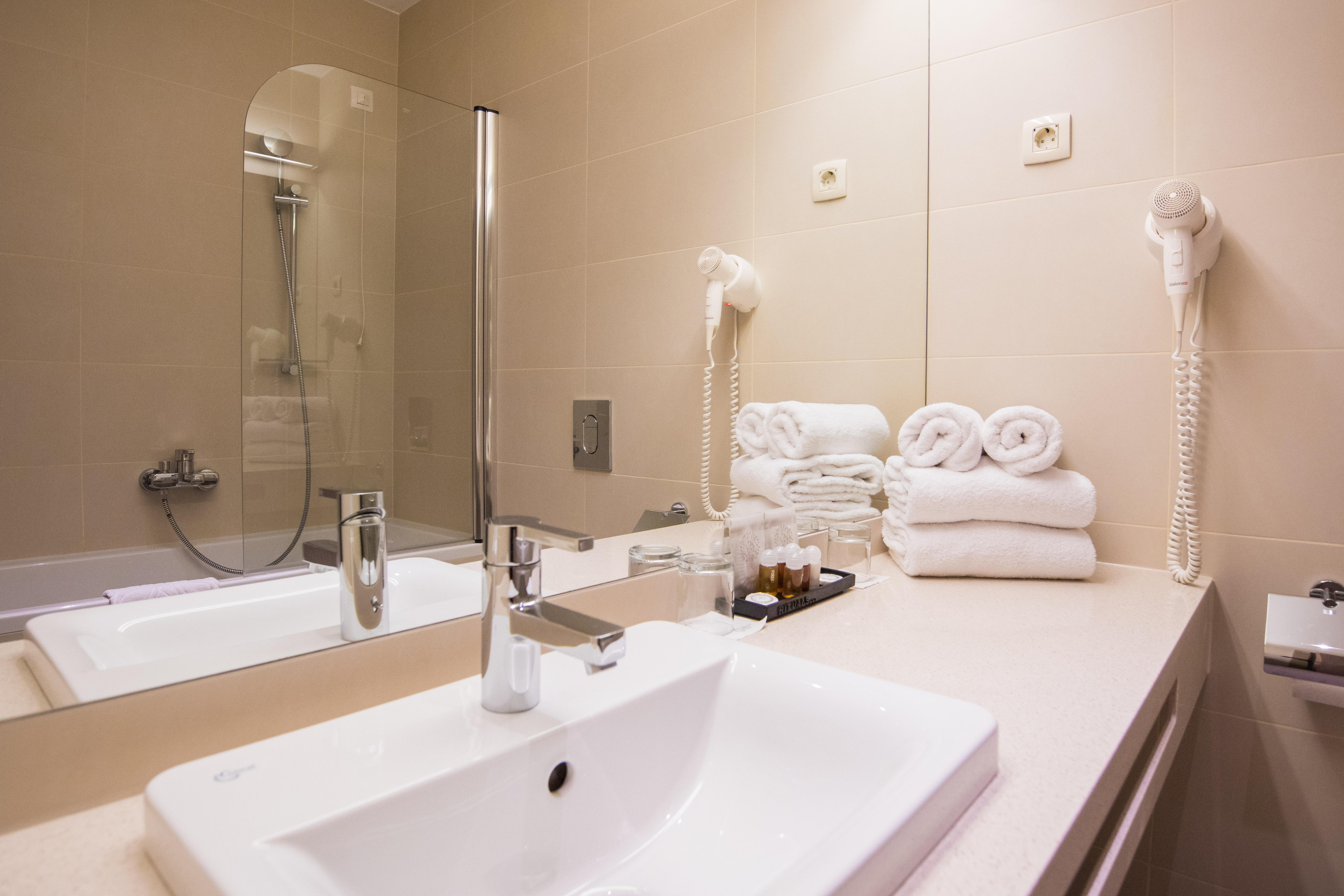 Hotel Млини Екстериор снимка