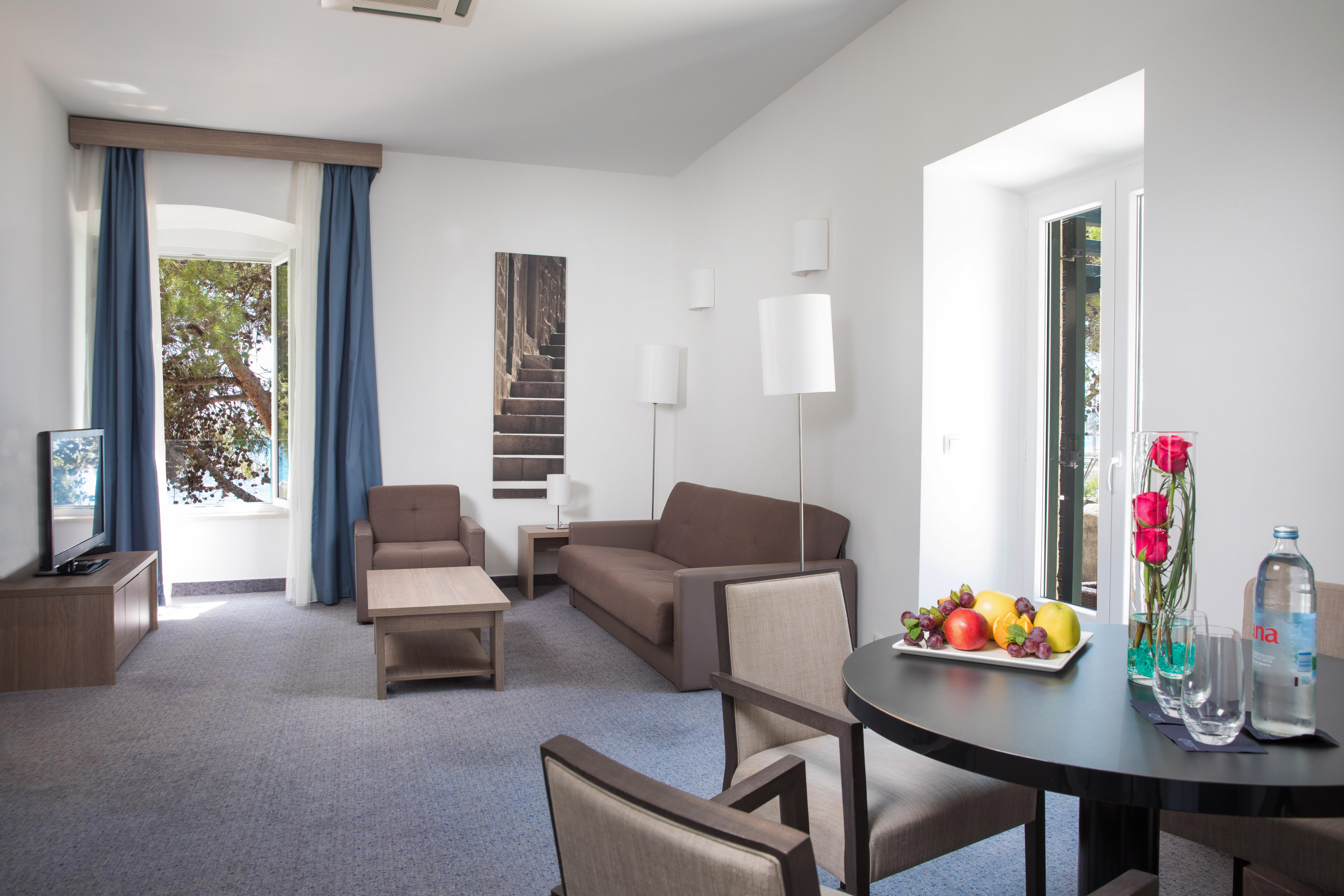Hotel Млини Екстериор снимка